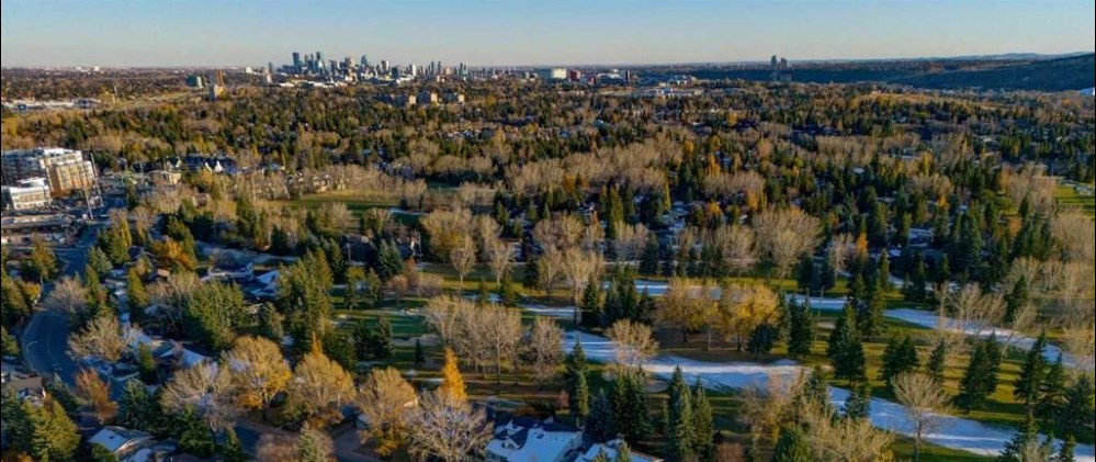 downtown calgary from varsity estates